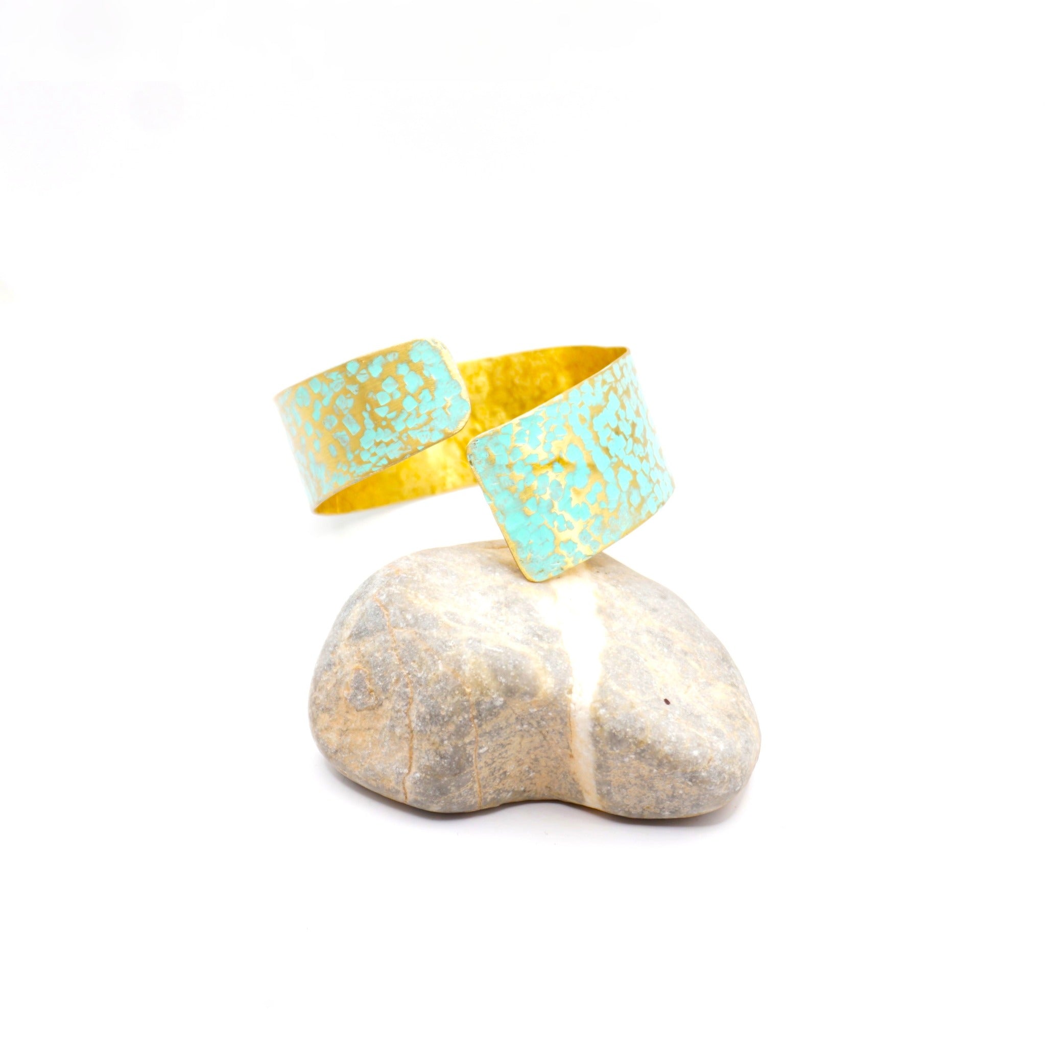 '' Alcmene ''  Brass Bracelet Green Opal Color